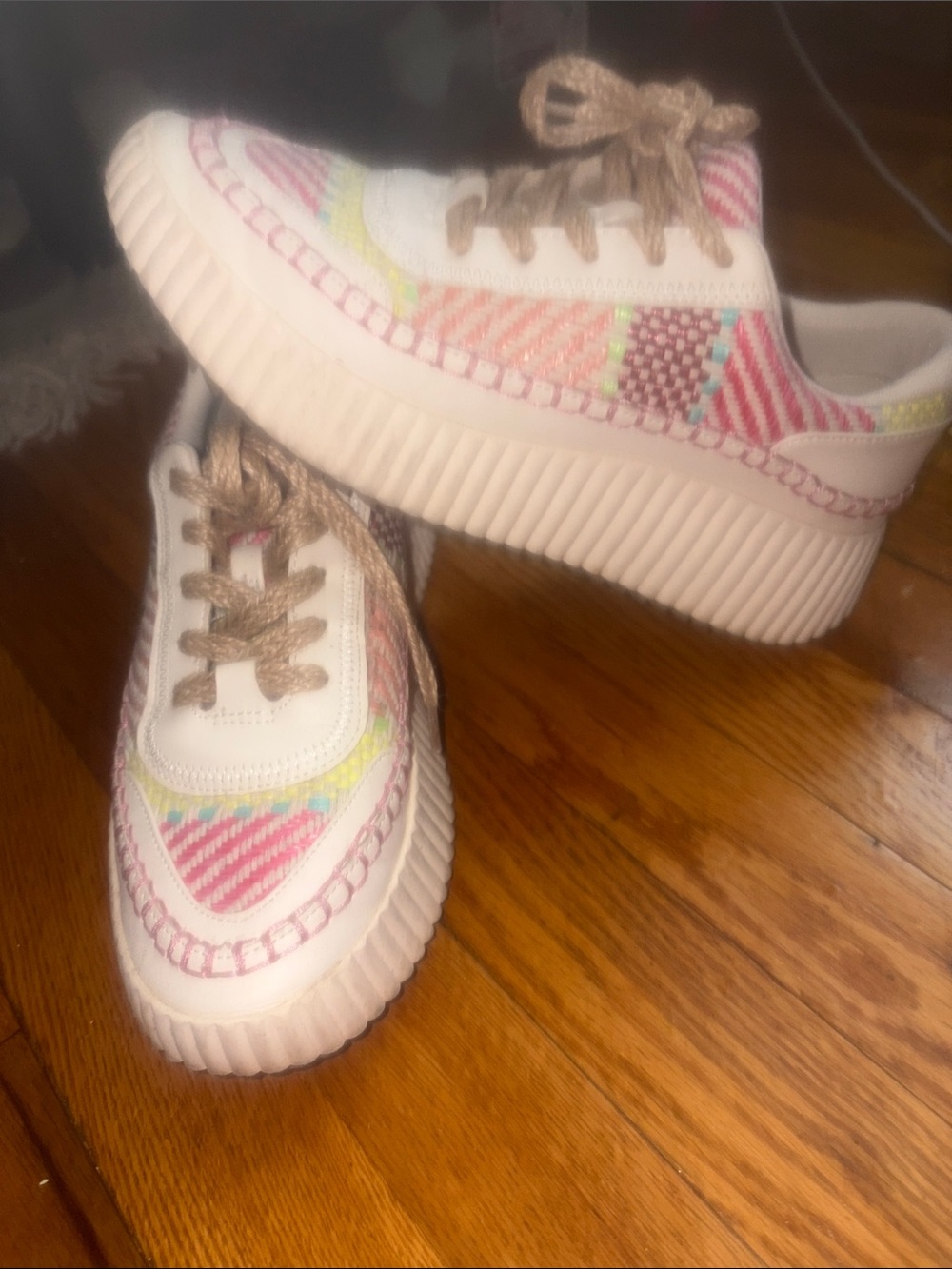 Dolce Vita Paltform Woven Platform Sneakers